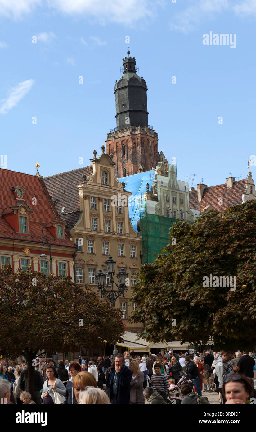 Polen, Wroclaw, Marktplatz, St. Elisabeth-Kirche Stockfoto