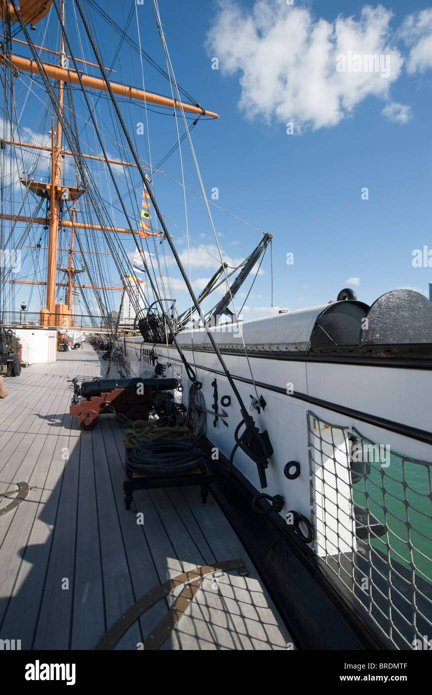 Upper Deck Port Side, HMS Krieger, Portsmouth Historic Dockyard, England, UK Stockfoto