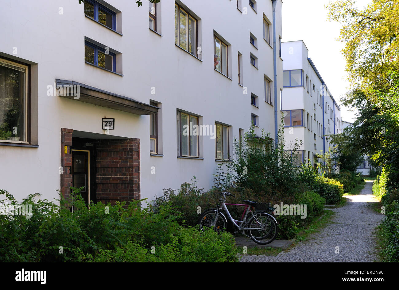 Weisse Stadt, weiße Stadt, Berlin moderne Wohnsiedlungen, UNESCO-Weltkulturerbe, Reinickendorf, Berlin, Deutschland, Europa. Stockfoto