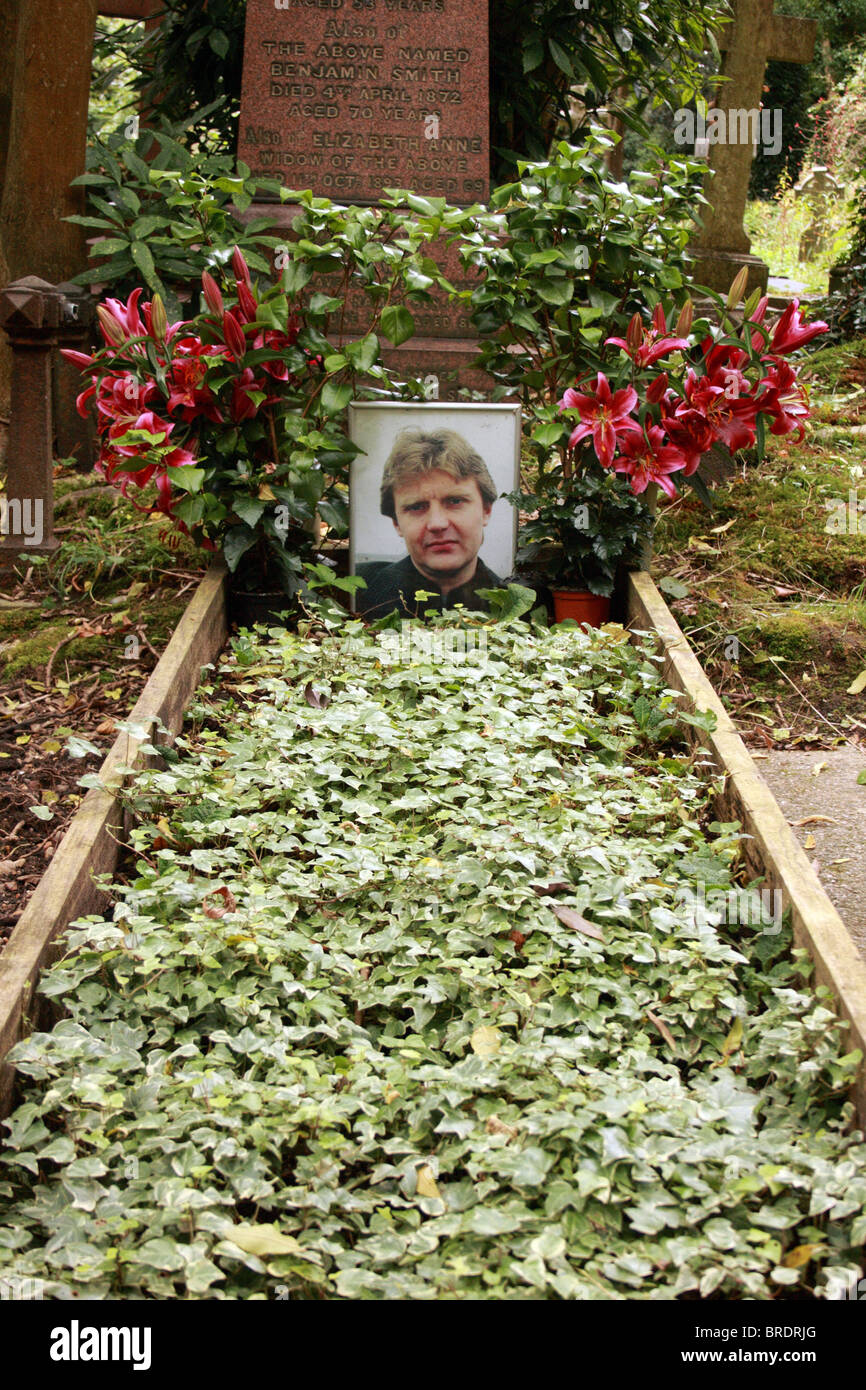 Grab von russischer Spion vergiftet, Alexander Litvinenko, auf dem Highgate Cemetery in London Stockfoto
