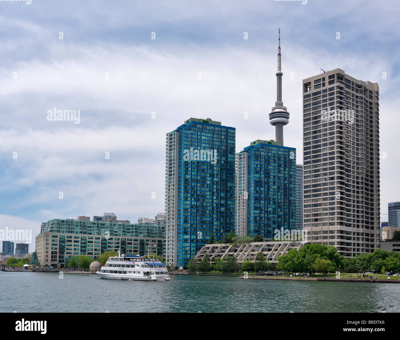Luxus-Eigentumswohnungen in Toronto Harbourfront. Ontario, Kanada. Stockfoto