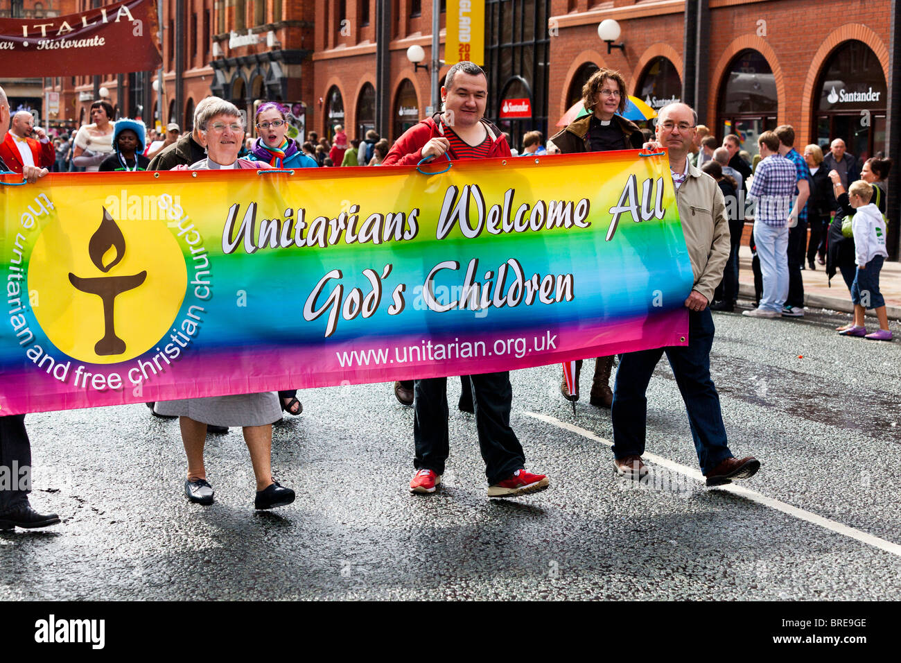 Unitarische Kirche Banner Gay Pride Stockfoto