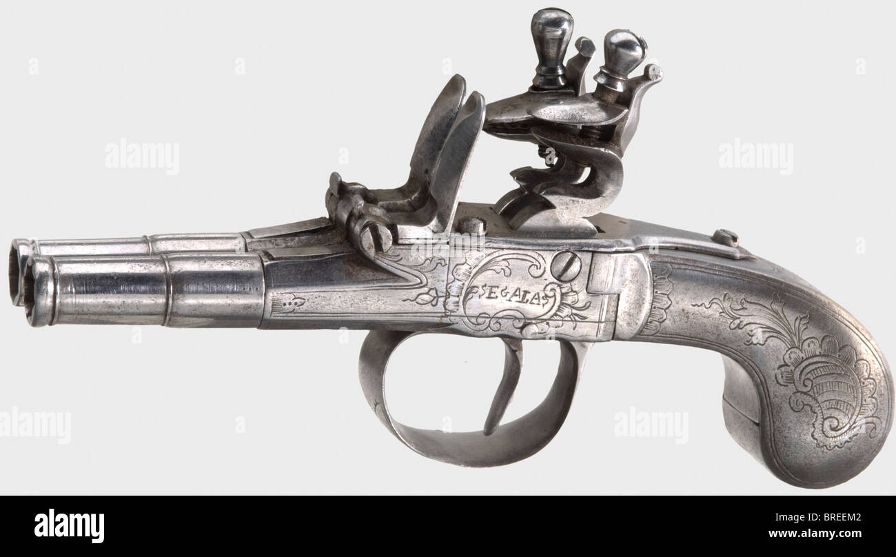 Ein Paar doppelbarriger Ganzeisenpistolen mit flintlockiger Tasche, Segalas, Liège, ca. 1800. Seitlich abgestellte Fässer mit geflohenen Bohrungen im Kaliber 8 mm mit Kanonenschaufeln. Eisenbutt und Boxenschloss-Aktionen mit graviert rocailleverzierung und an den Seiten mit der Aufschrift "SEGALAS LONDON". Länge je 15,3 cm. Historisch, historisch, 19. Jahrhundert, zivile Handfeuerwaffen, zivile Handfeuerwaffen, Handfeuerwaffen, Handfeuerwaffen, Pistolen, Schusswaffen, Feuerwaffen, Feuerwaffen, Waffen, Waffen, Waffe, Arm, Gegenstand, Objekte, Fotos, Clipping, Clipping, Ausschneiden, Ausschneiden, Ausschneiden, Stockfoto