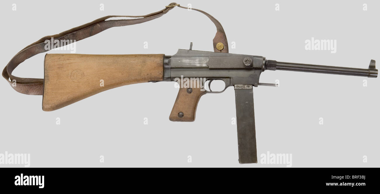 Armes à fu, FM M.A.S Typ 1938, Kaliber 7,65 lang, Nr. F85952, finition d'origine, complet avec sa brille. Arme très symbolique des années 40 qui passera des Corps Francs à la Milice pour finir dans les rizières d'Indochine avec la Légion Etrangère. Première catégorie sous conditions spéciales., , Stockfoto