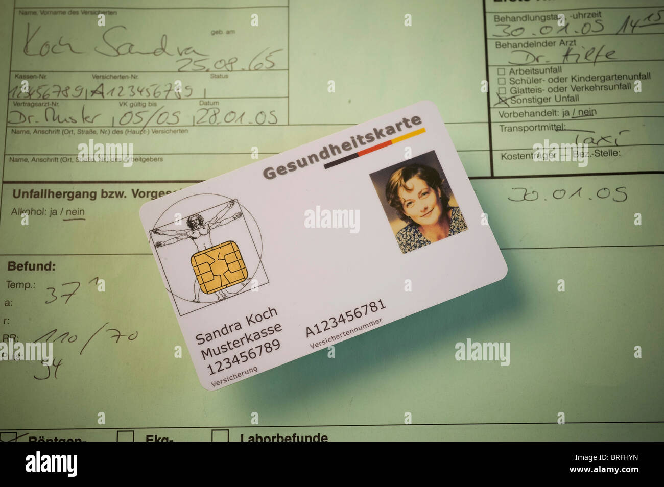 Health Insurance Cards Germany Stockfotos und -bilder ...