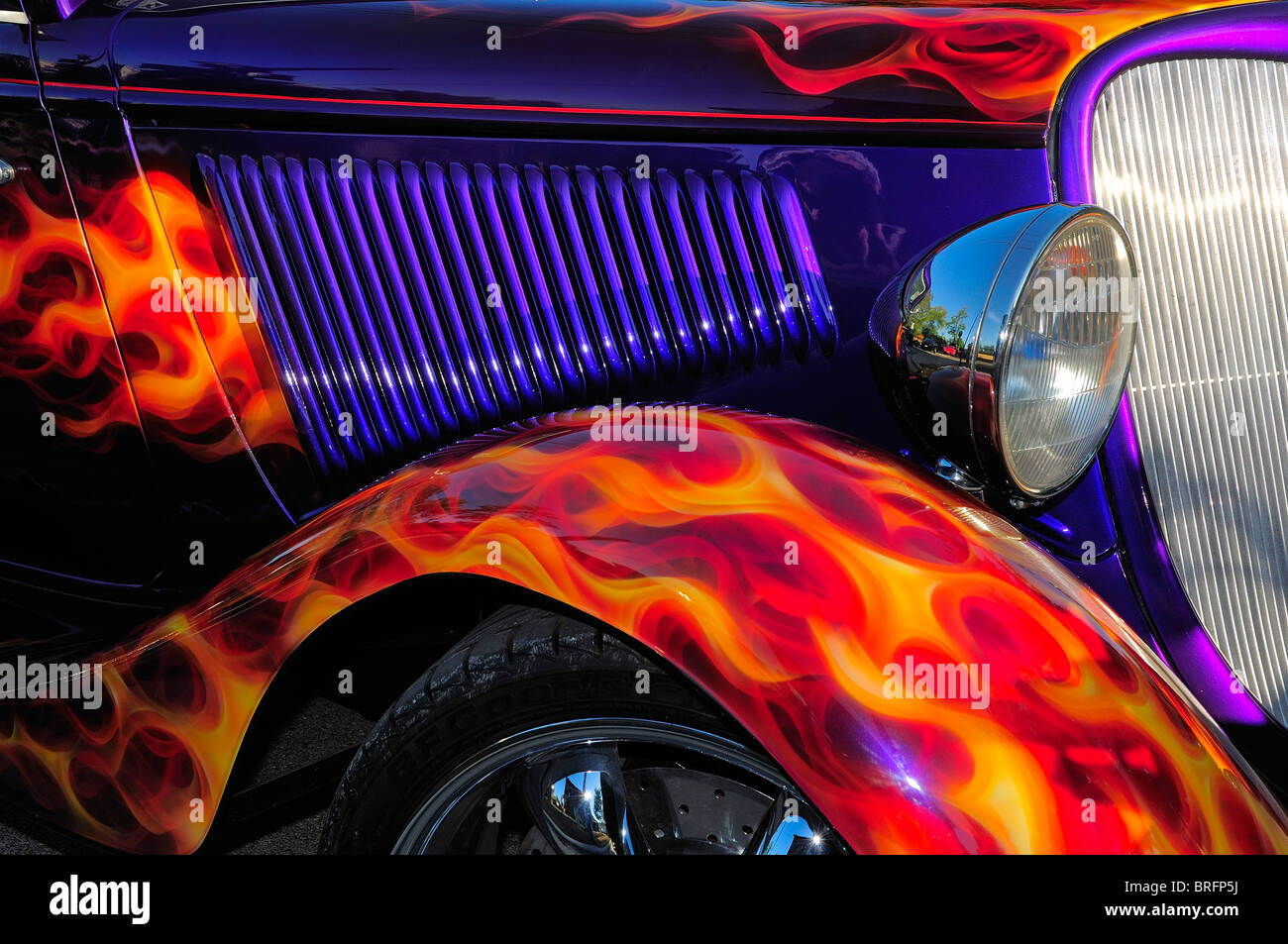 Detaillierte Zusammenfassung des amerikanischen Hot-Rod ein Kleinstadt-Auto show "Cruise Nights" in Barrington, Illinois, USA. Stockfoto