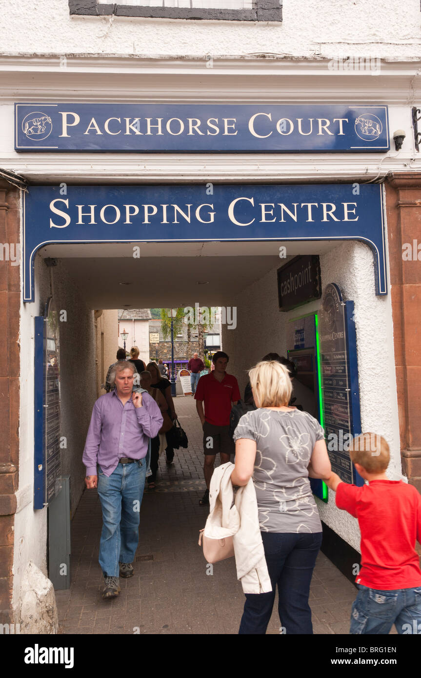 Lastesel Gericht Einkaufszentrum in Keswick, Cumbria, England, Großbritannien, Uk Stockfoto