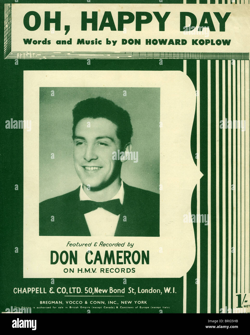 DON CAMERON UK Sänger zu den Noten von den riesigen 1952 traf Oh, Happy Day von US-Songwriter Don Koplow Stockfoto