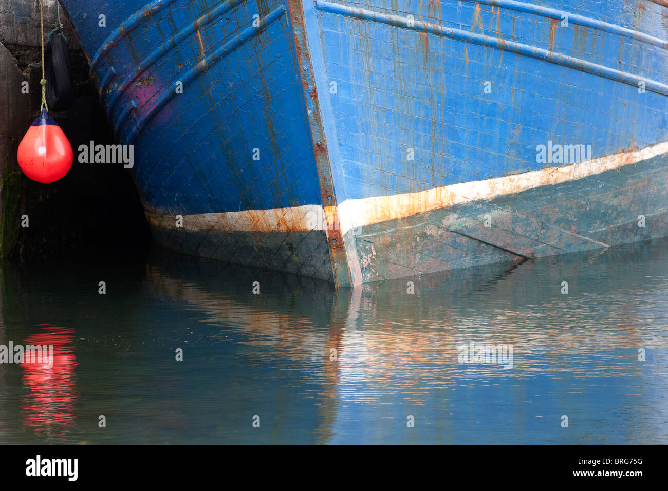 Irische Angeln Boot, Portmagee, County Kerry, Irland Stockfoto