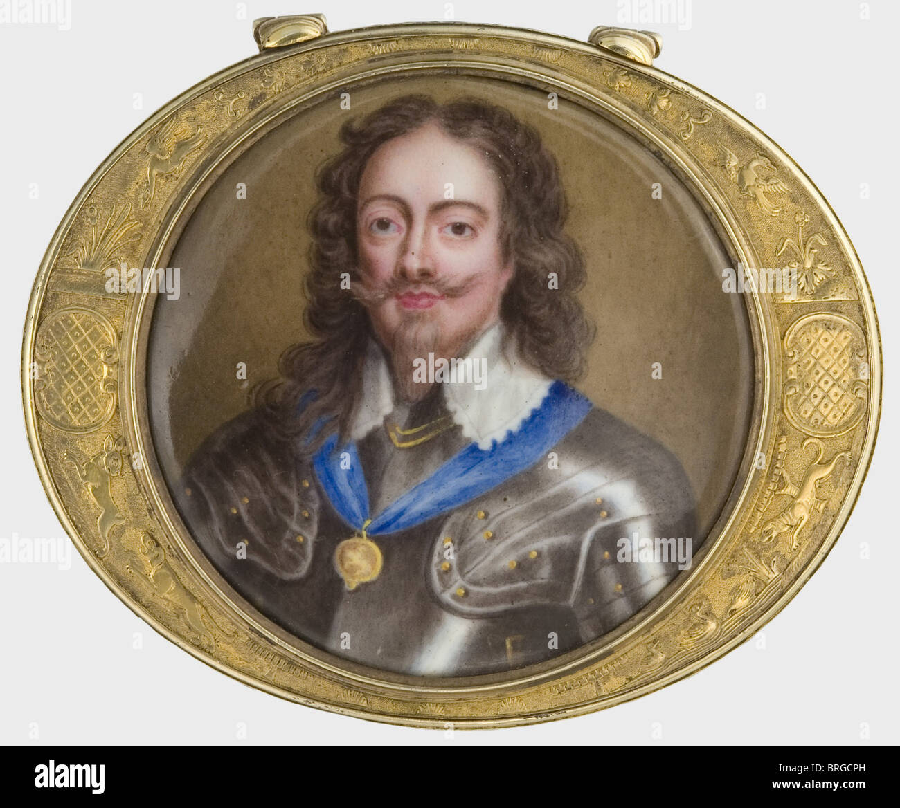 König Karl I. (1600 - 1649), ein Miniaturkasten, England, Mitte des ovalen Schnupfkastens aus dem 18. Jahrhundert, Silber, vergoldet. Auf dem Deckel befindet sich eine Emailminiatur, die König Karl I. in Rüstung darstellt und die weniger dekorative Ausstattung des Gardertier-Orden trägt. Sehr feine Malerei. Nicht Signiert. Durchmesser 56 mm. Abmessungen des Kastens 80 x 66 x 17 mm, Personen, 17. Jahrhundert, Objekte, Fotos, Clipping, Ausschnitte, Ausschneiden, Ausschnitte, Ausschnitte, Mann, Männer, männlich, Stockfoto