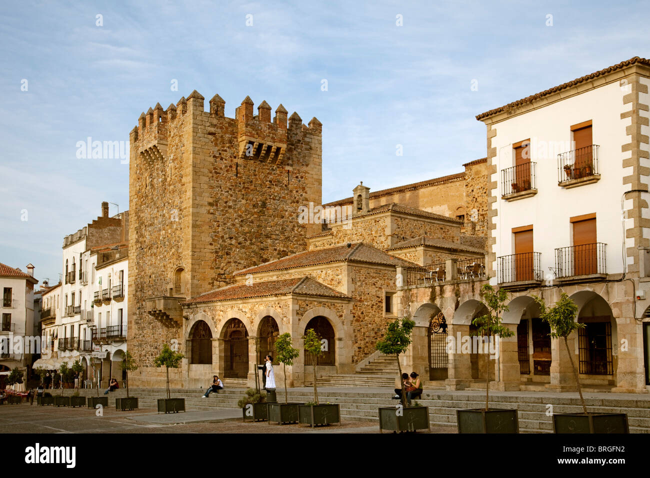 plaza-mayor-centro-hist-rico-monumentale-c-ceres-extremadura-espa-a
