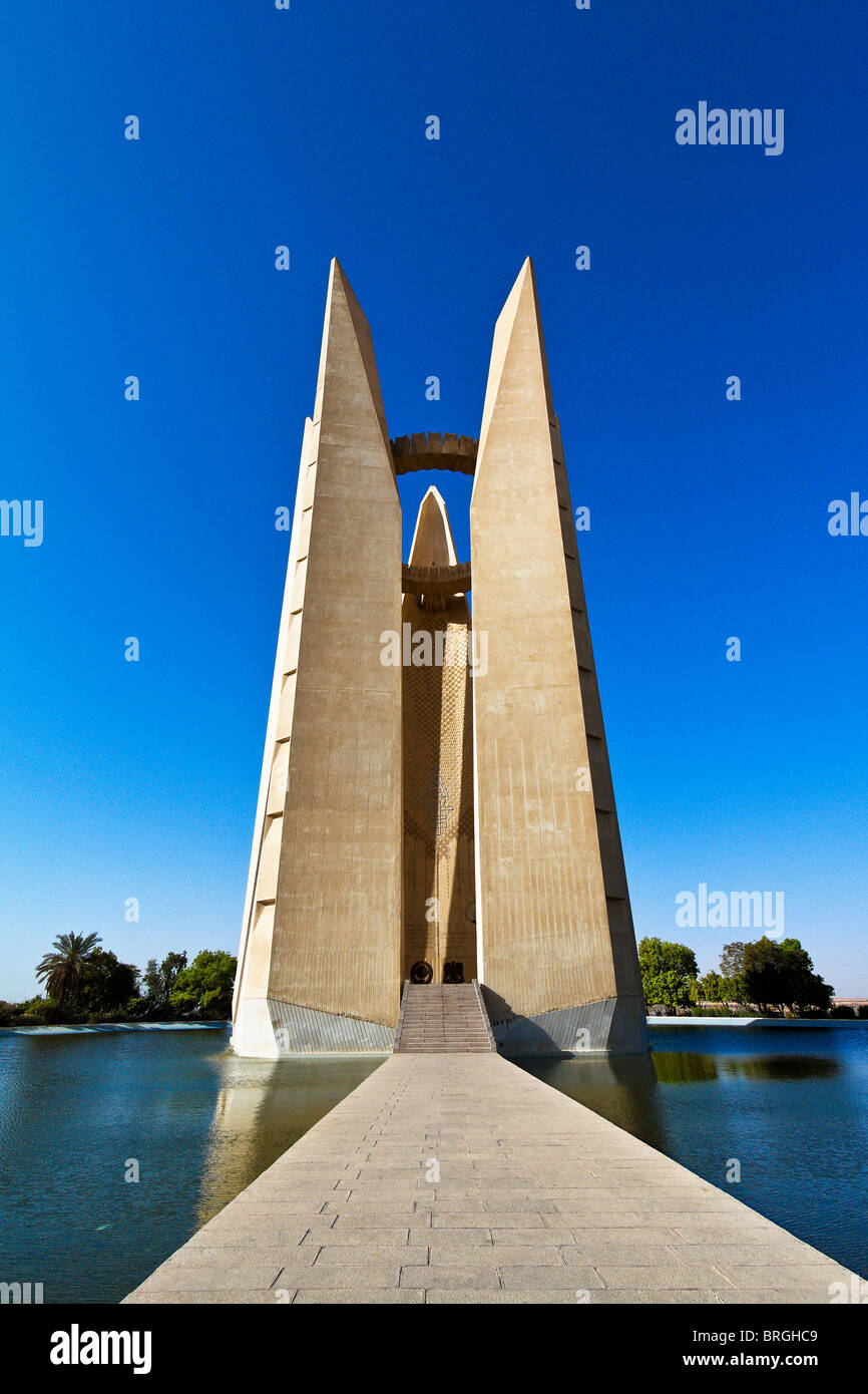 Denkmal der Nasser Stausee in Assuan Stockfoto