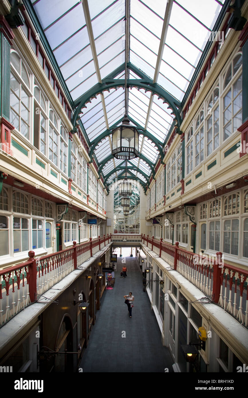 Die Burg Arcade Cardiff South Glamorgan Wales UK Stockfoto