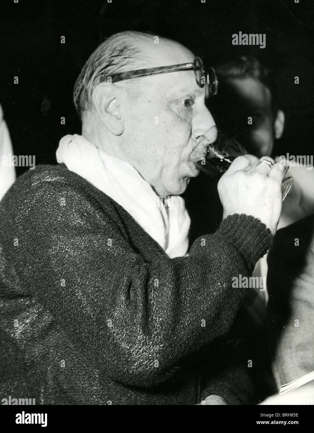 IGOR STRAVINSKY (1882-1971) Rehearseshis Oper The Rake es Progress an der Mailänder Scala, Mailand, September 1951. In Venedig uraufgeführt Stockfoto