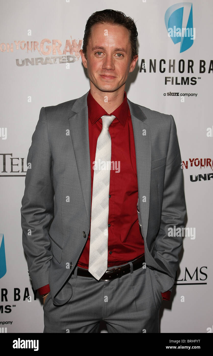 CHAD LINDBERG ich auf IHREM Grab UNRATED LOS ANGELES PREMIERE HOLLYWOOD LOS ANGELES Kalifornien USA 29. September 2010 Spucke Stockfoto