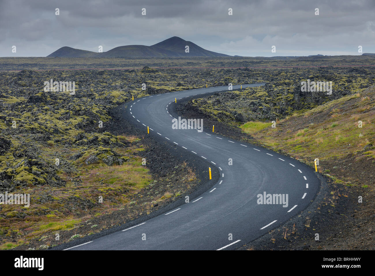 Leere Straße, Grindavik, Rekjanes Halbinsel, Island Stockfoto