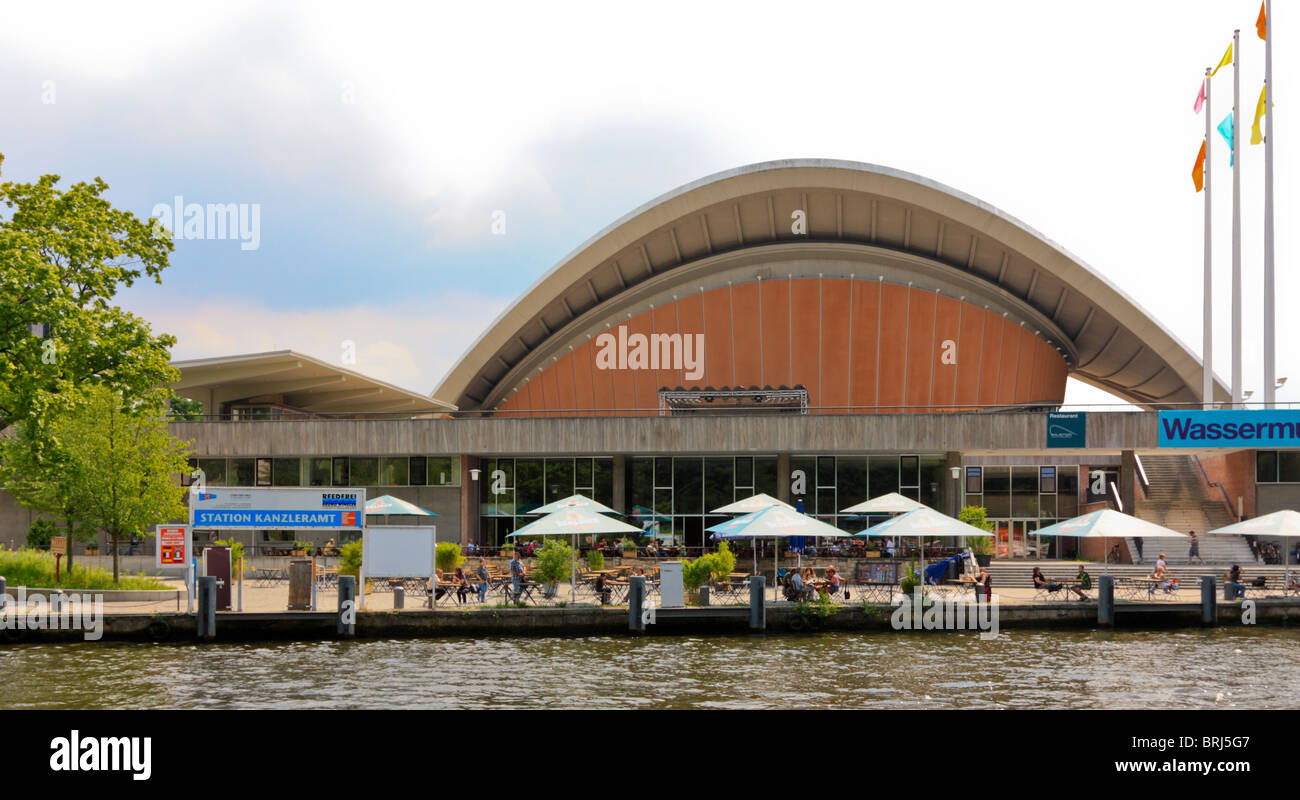 Berlin Kongresshalle, auch genannt die schwangere Auster Stockfoto