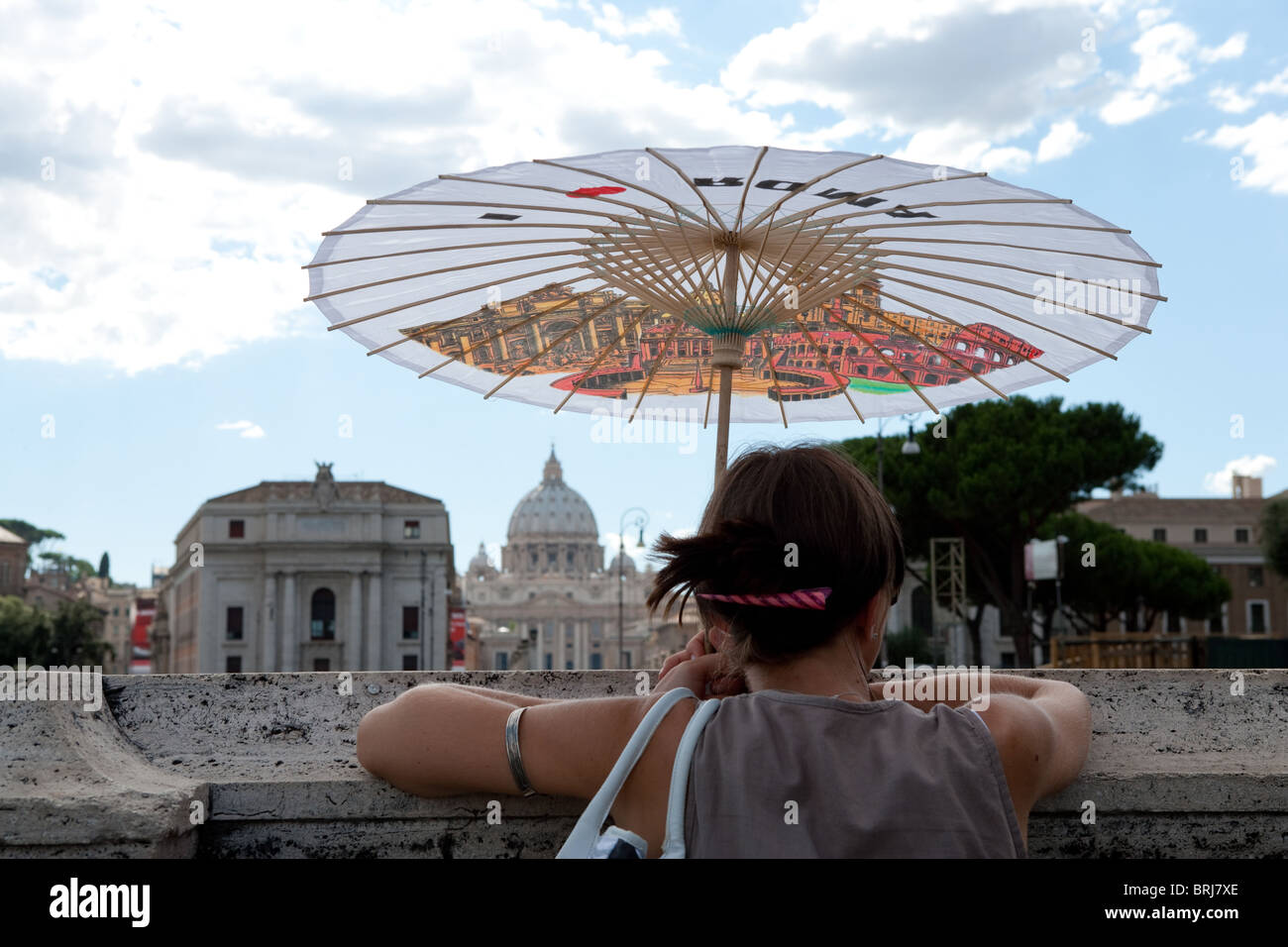 touristischen Blick St Peter Area Dome St Angel zu überbrücken, es Stockfoto