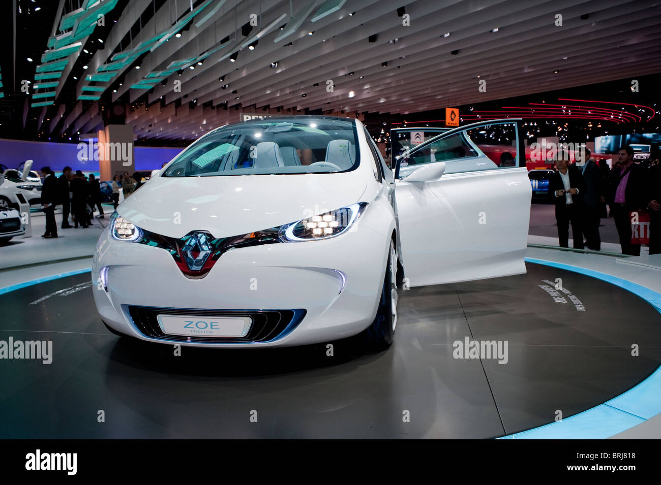 Paris, Frankreich, Paris Car Show, Französische Elektroautos, zum Verkauf, Renault 'ZOE', auf dem Display, Salon Auto frankreich, vorne Stockfoto