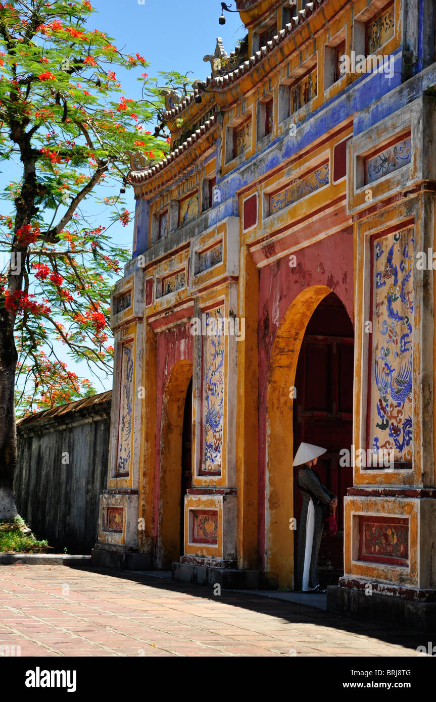 Tor in Hue Zitadelle in Vietnam Stockfoto