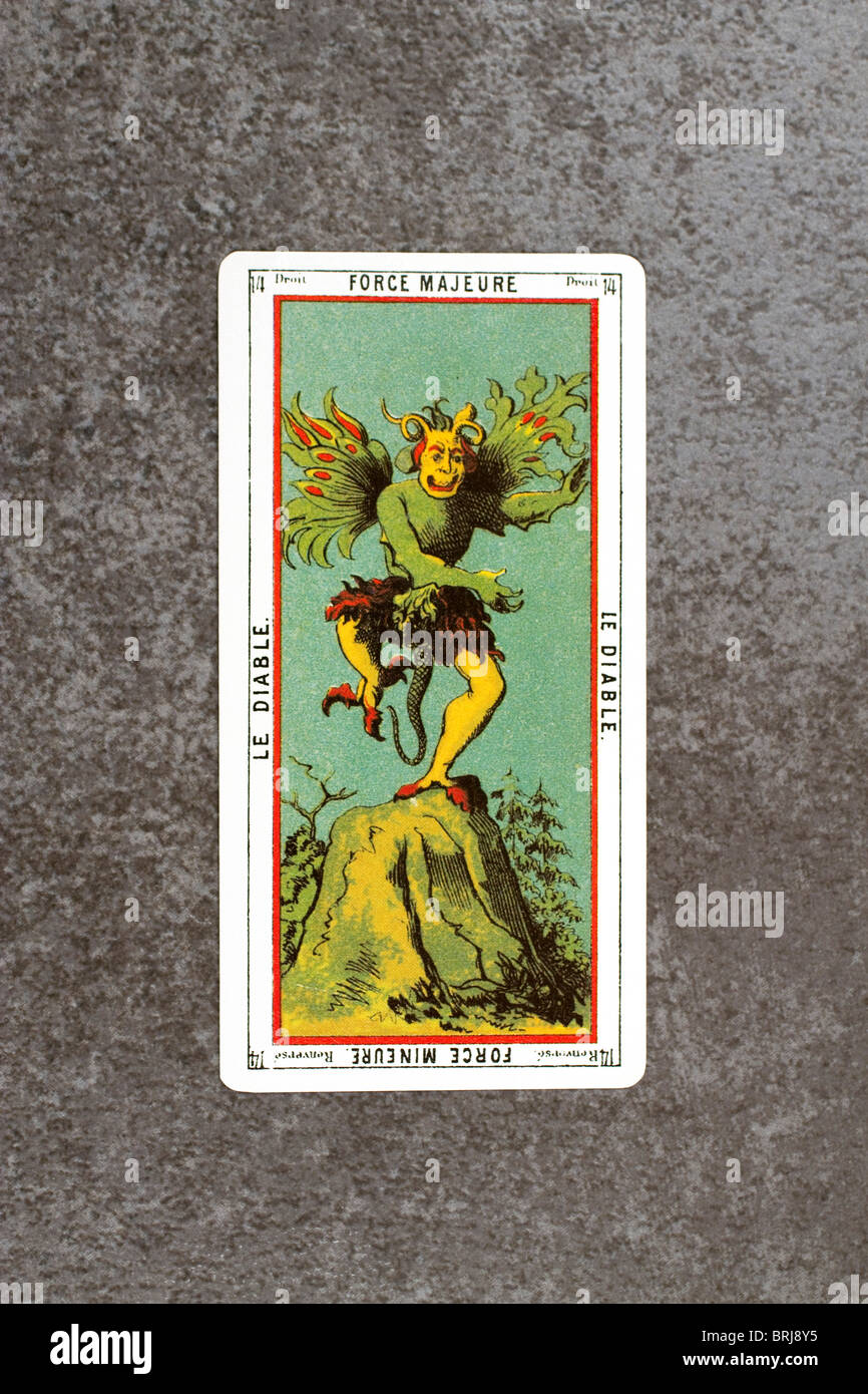 Karte des Teufels aus einem alten Satz des Tarot für Weissagung verwendet. Stockfoto