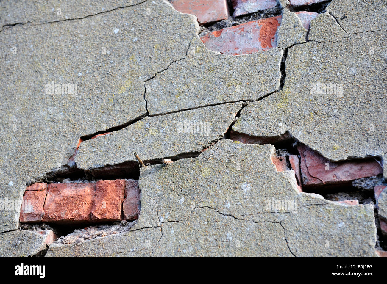 Verfallene Mauer Zement gerendert Stockfoto