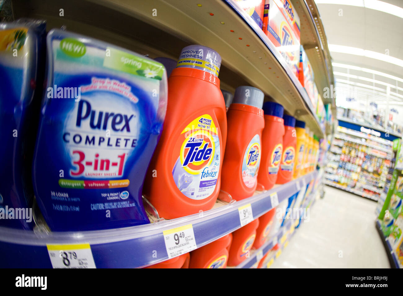 Gang von Waschmittel und Seife in einem Geschäft, Vereinigte Staaten Stockfoto