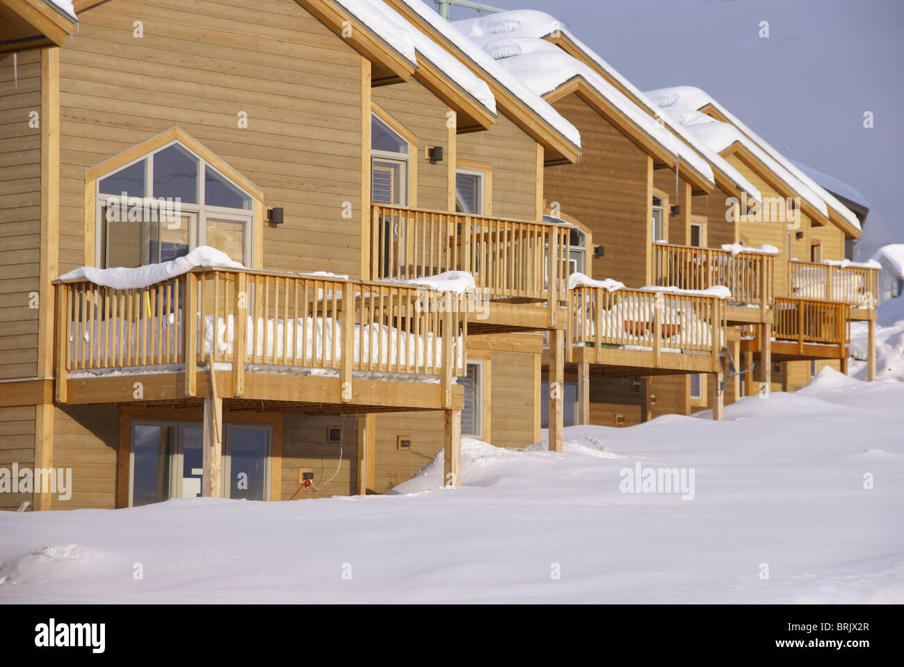 Stadthäuser nach schweren Schneesturm, Steamboat Springs, Colorado Rocky Mountains Stockfoto