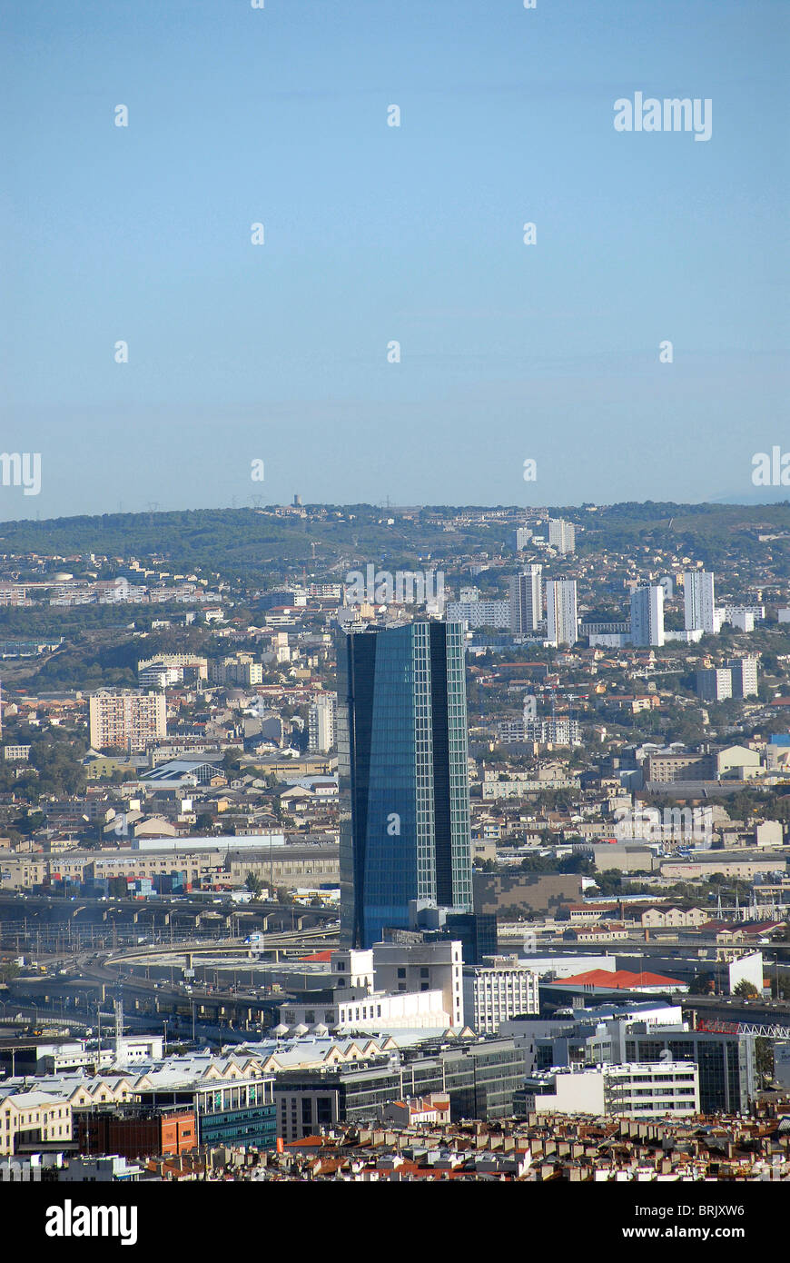 Luftbild von Joliette Hafen und CMA-CGM Turm, Marseille Stockfoto