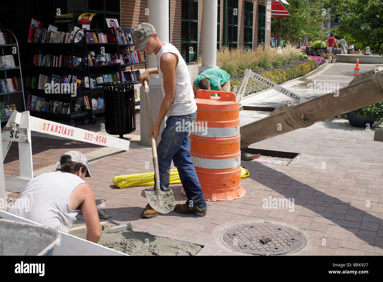 Zement-Reparatur im Crocker Park - Metro Cleveland Stockfoto