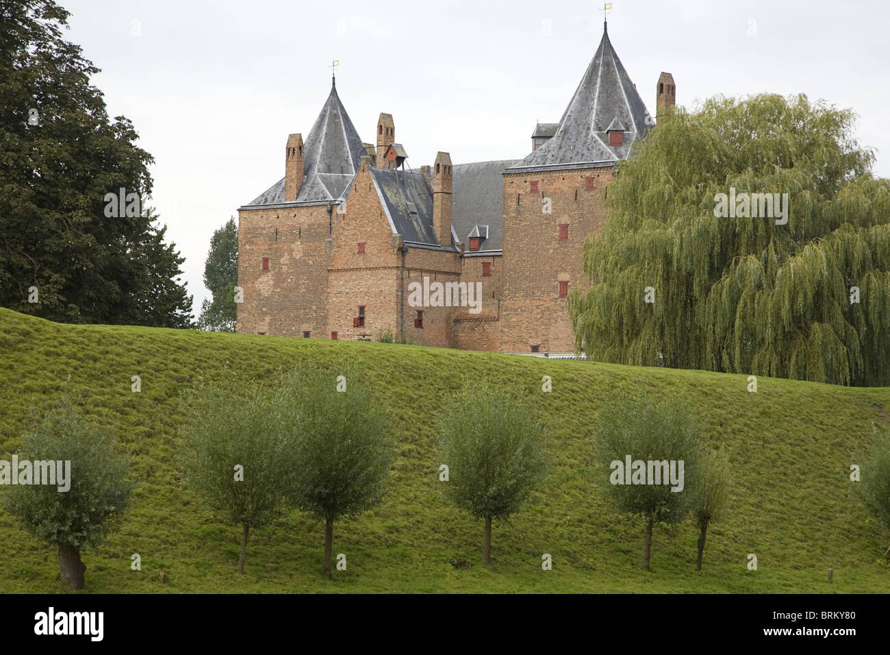 "Slot Loevestein, ein Schloss, das spielt eine wichtige Rolle in der Geschichte der Niederlande Stockfoto