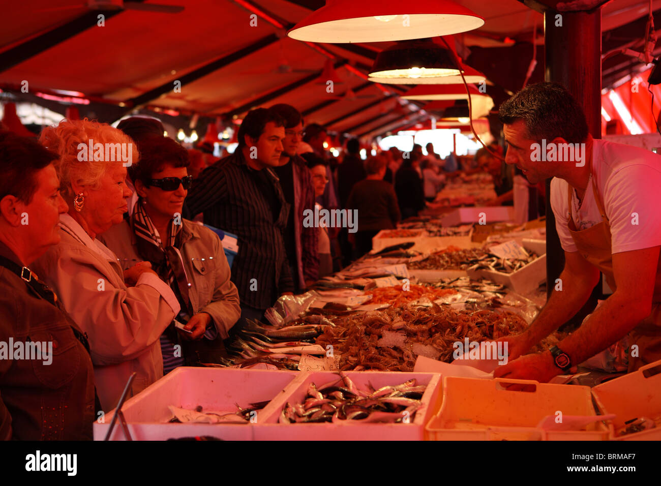 Chioggia fischmarkt venedig italien -Fotos und -Bildmaterial in hoher