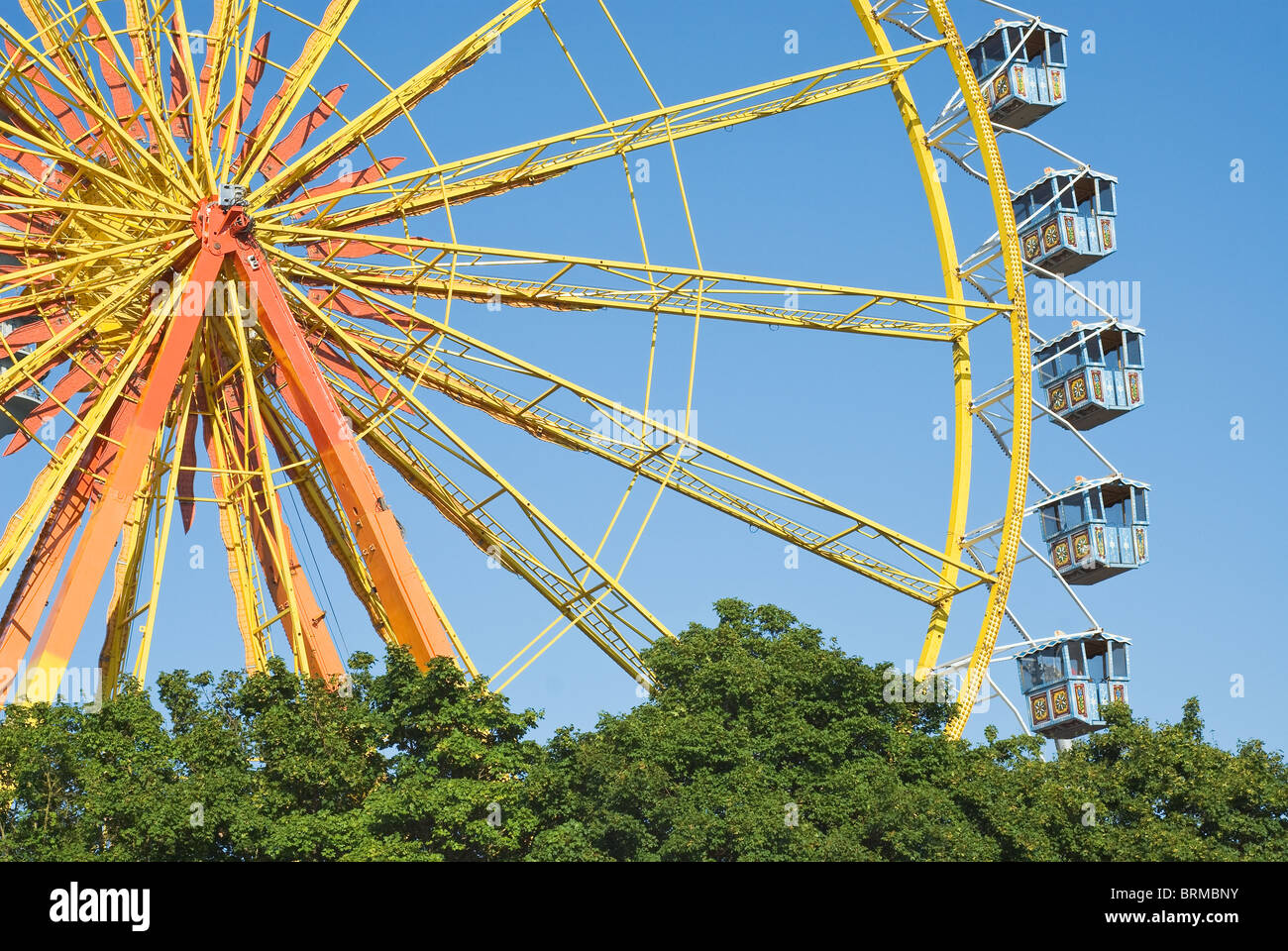 Riesenrad beim Festival in München, Deutschland Stockfoto