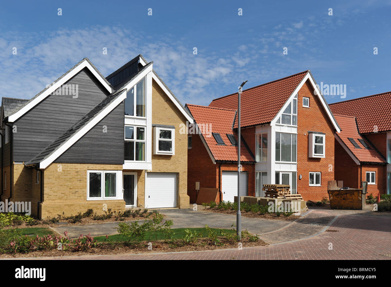 Gerade abgeschlossen, neue Luxus-Häuser. Aufnahme in Kent, UK Stockfoto