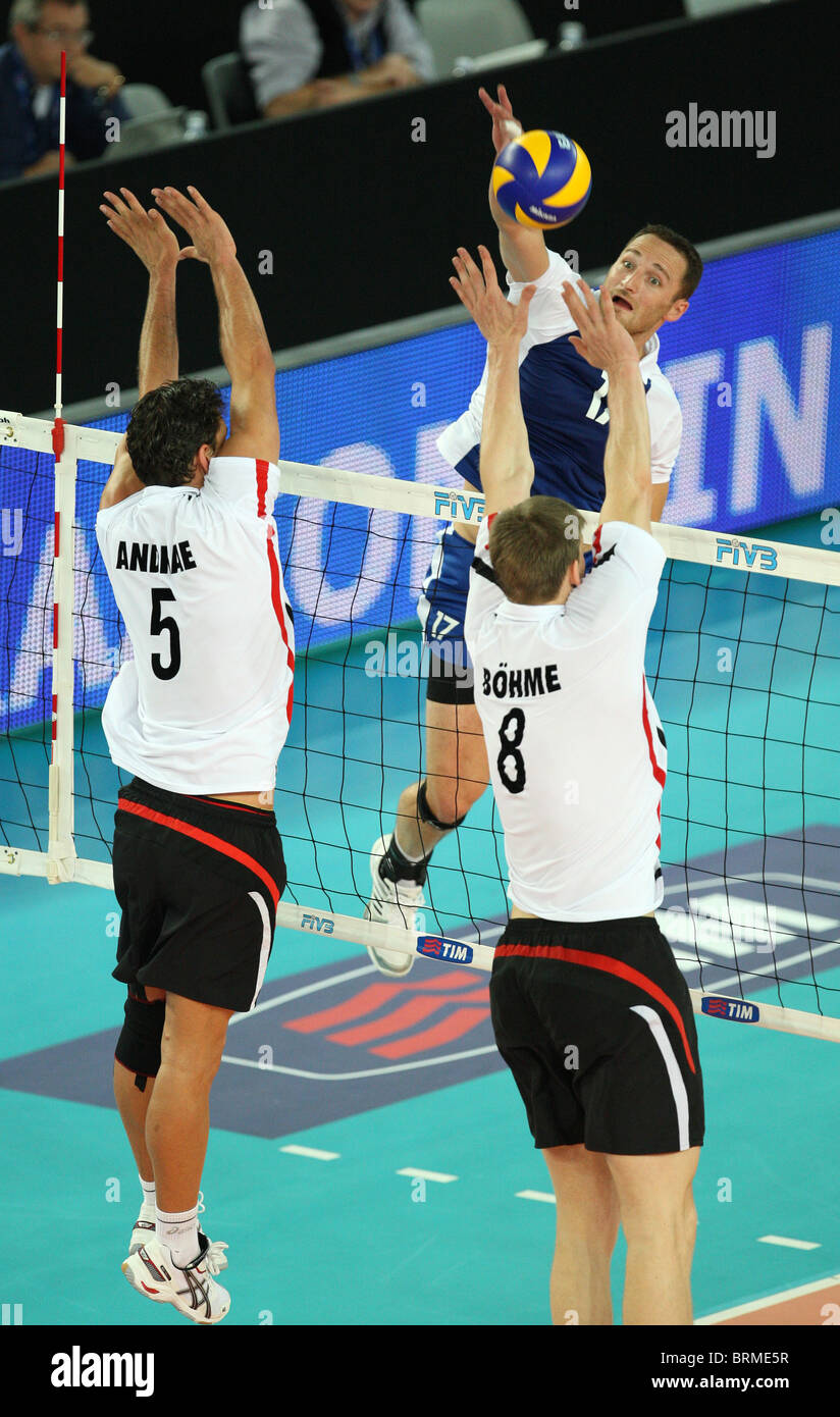 Deutschland / Tschechien der dritten Runde der FIVB Men Volleyball Weltmeisterschaft Italia 2010 Stockfoto