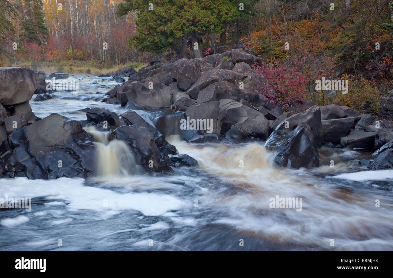 Die Kaskaden, Taufe River, Tettegouche State Park, Minnesota Stockfoto