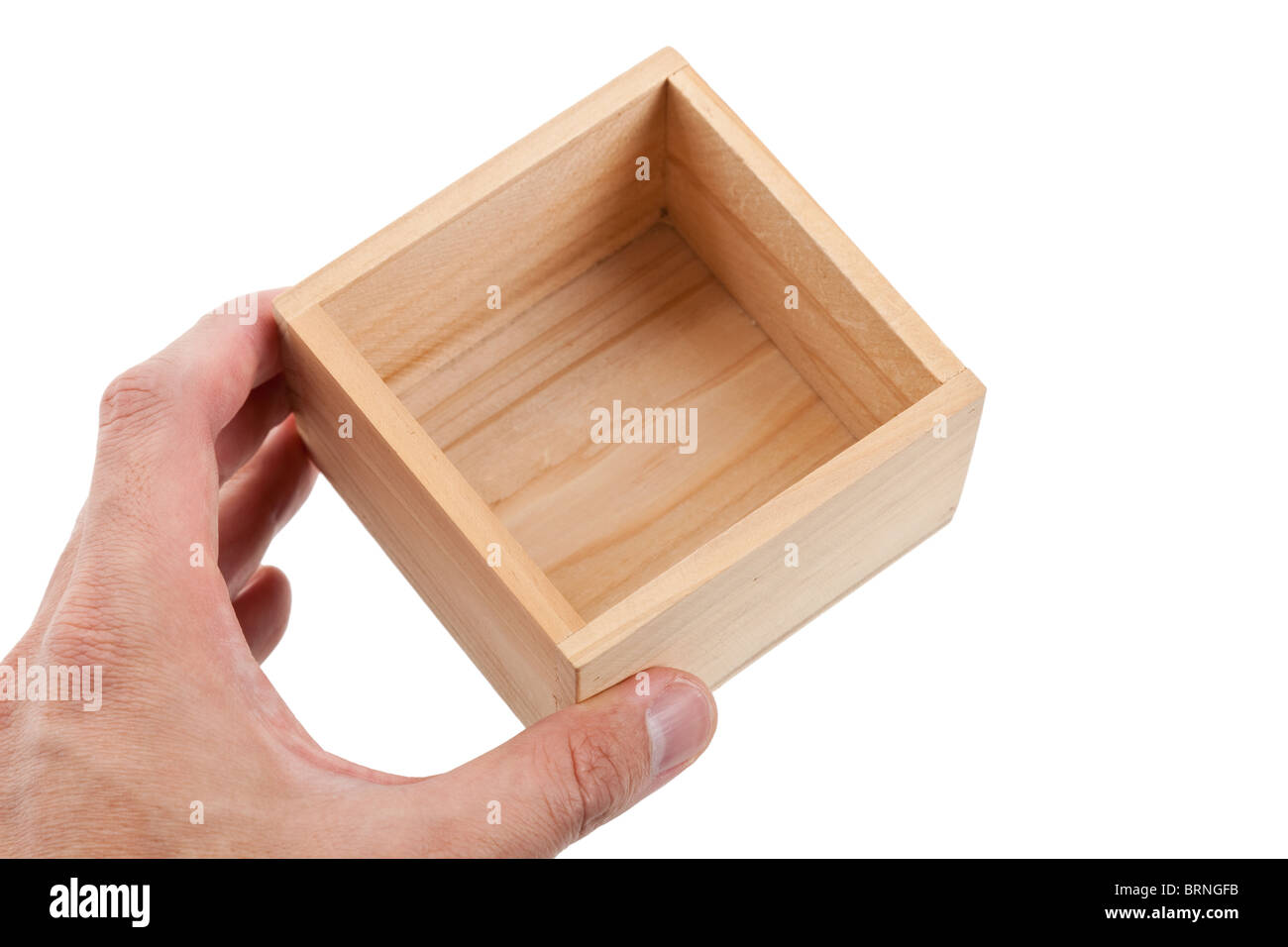 Leere Holzkiste mit weißem Hintergrund Stockfoto