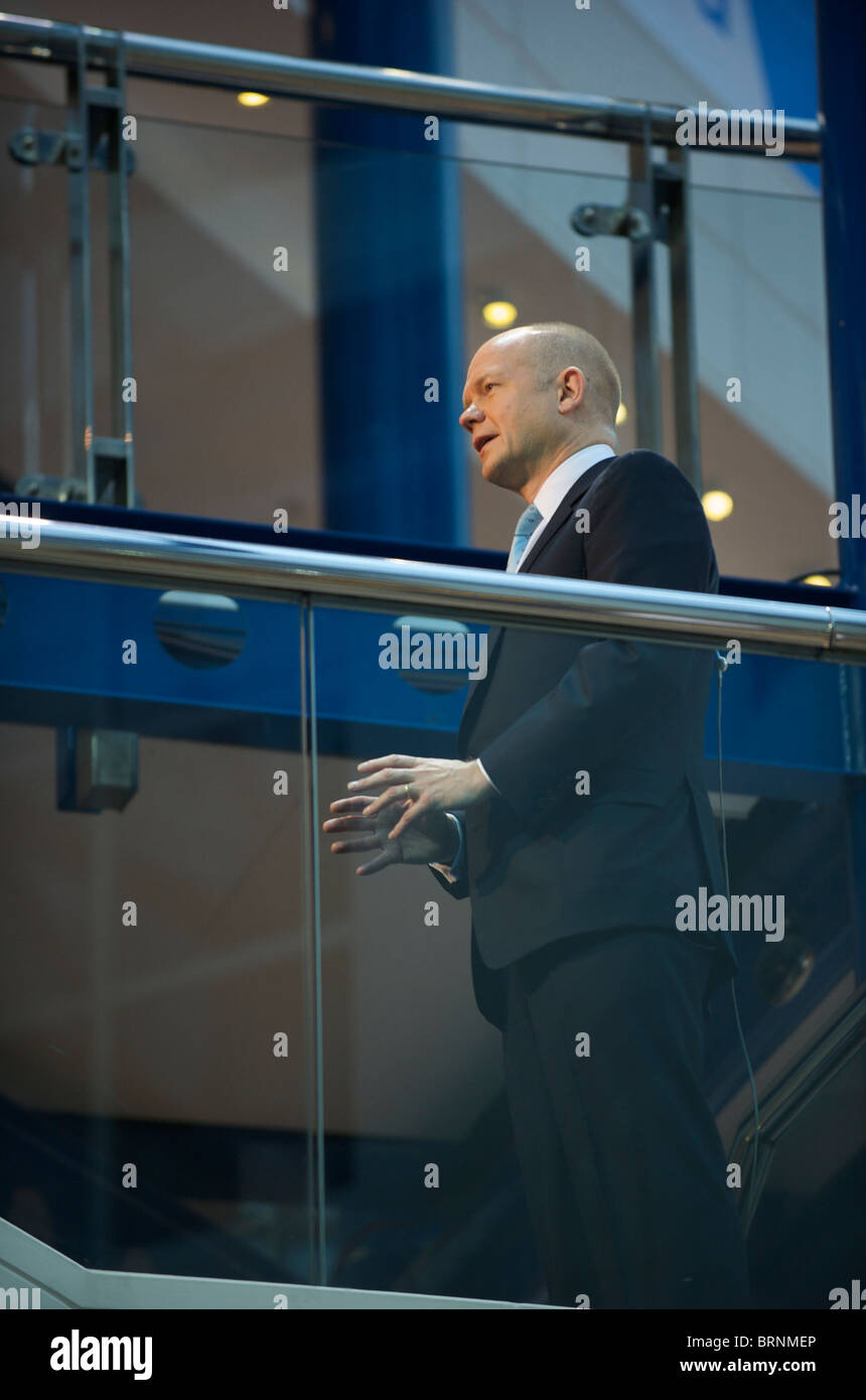 Außenminister William Hague auf der Jahrestagung der konservativen Partei an der ICC-Birmingham, England. Foto von Shoja Lak Stockfoto