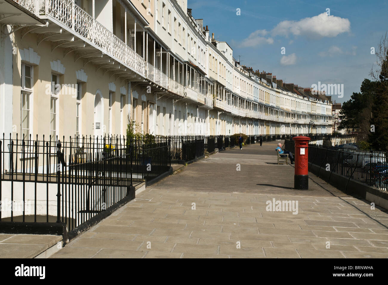 dh Royal York Crescent CLIFTON VILLAGE BRISTOL georgischen Terrasse Bristol Royal York Crescent Häuser Wohnungen uk england Stockfoto