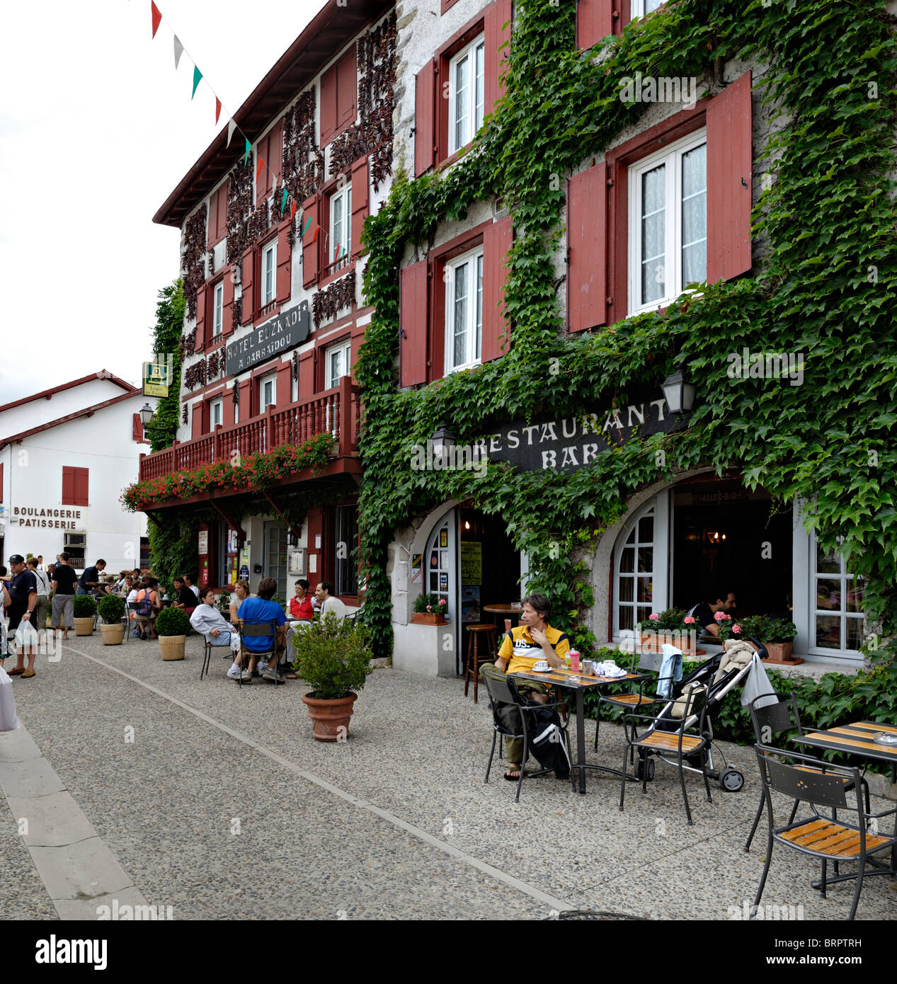 Hotel Euzkadi bar Restaurant, Espelette, Frankreich, Europa Stockfoto