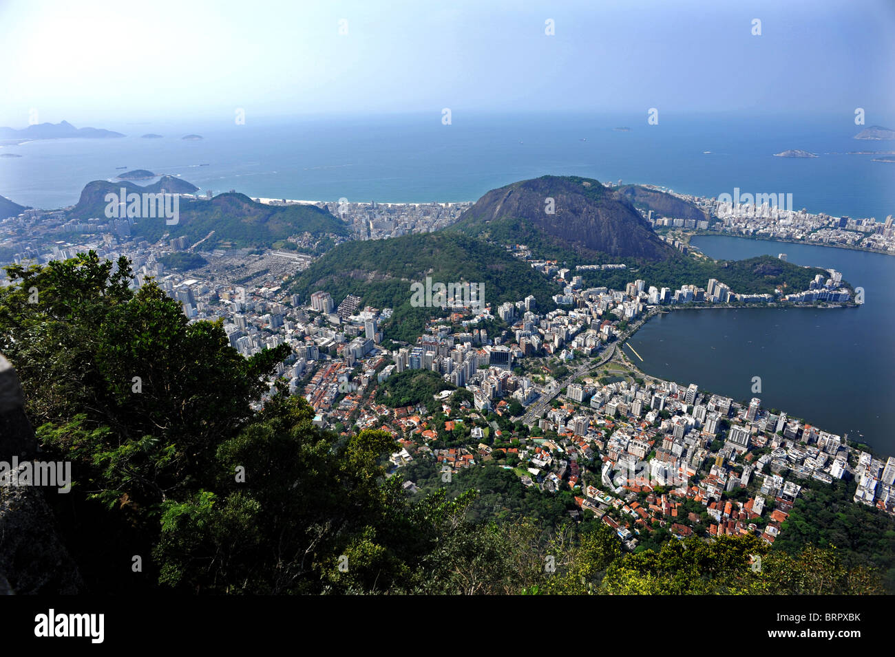 Antenne, erschossen, Blick über die Skyline von Rio de Janeiro Stockfoto