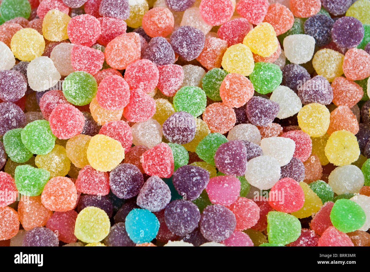 Nahaufnahme von kleinen bunten Zucker beschichtete Gelee-Bonbons Stockfoto