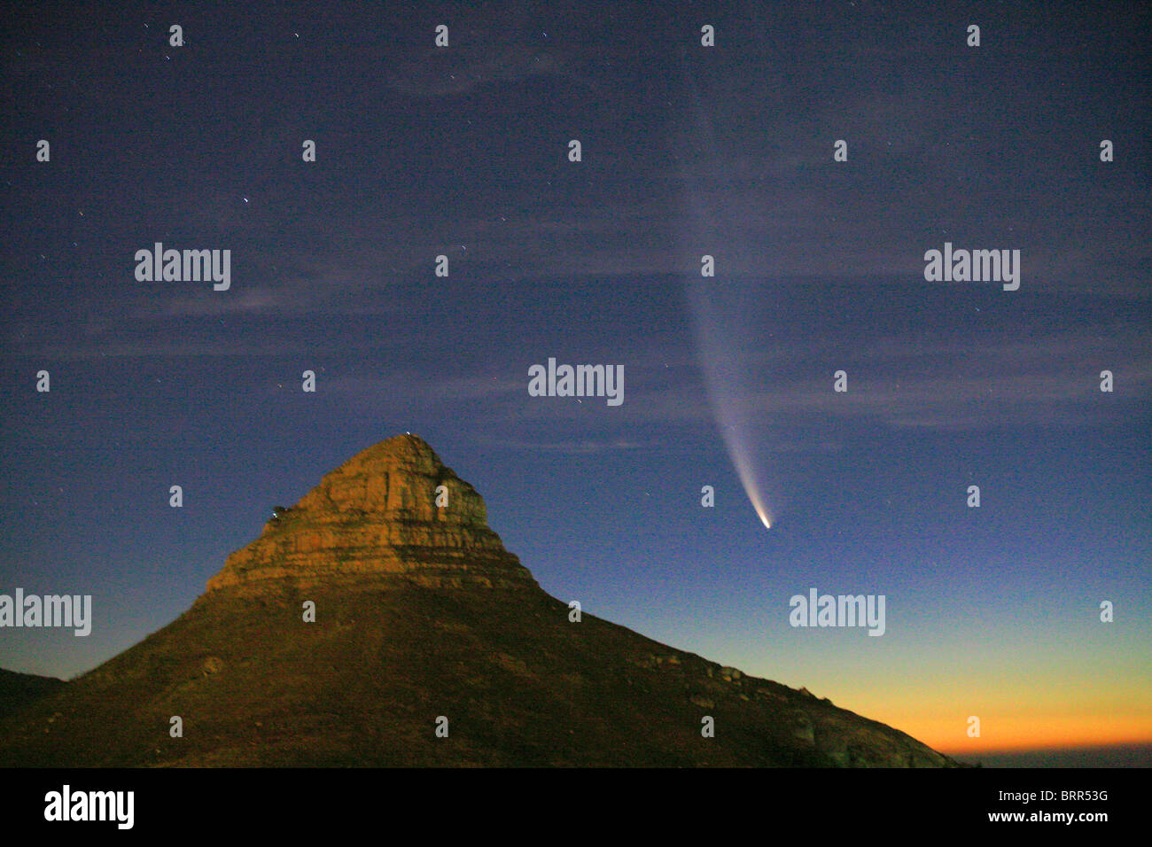 Komet McNaught am Himmel, in der Nähe von Lions Head Stockfoto