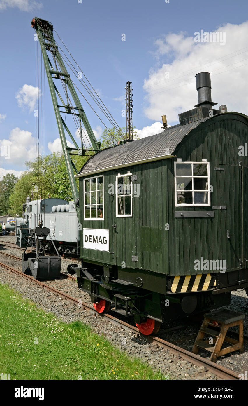 Ein einzigartiges Beispiel eines DEMAG-Dampf-Krans aus gesehen im deutschen Steam Lokomotive Museum, Neuenmarkt, Deutschland 1927. Stockfoto
