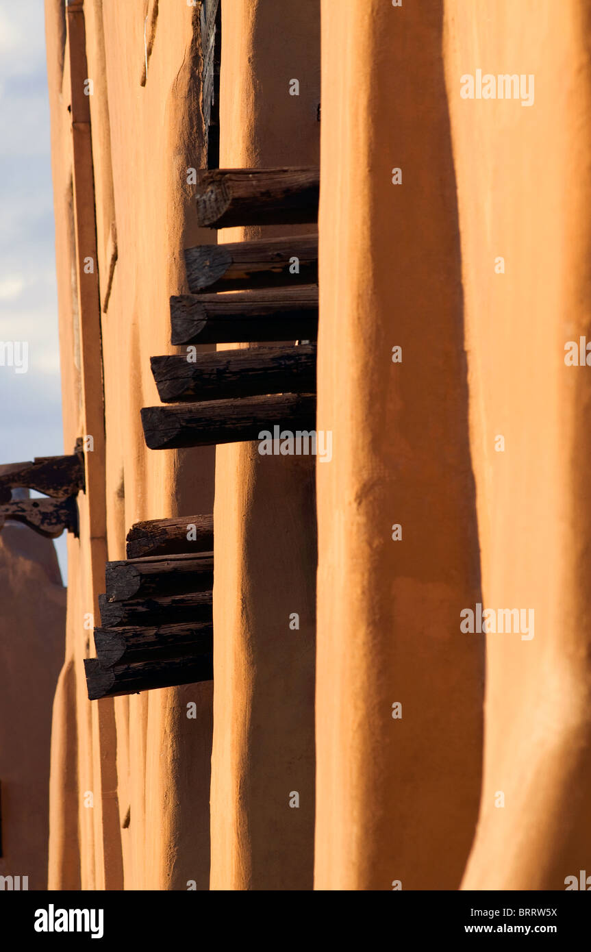 Südwestliche Art Adobe Struktur in Santa Fe, New Mexico Stockfoto
