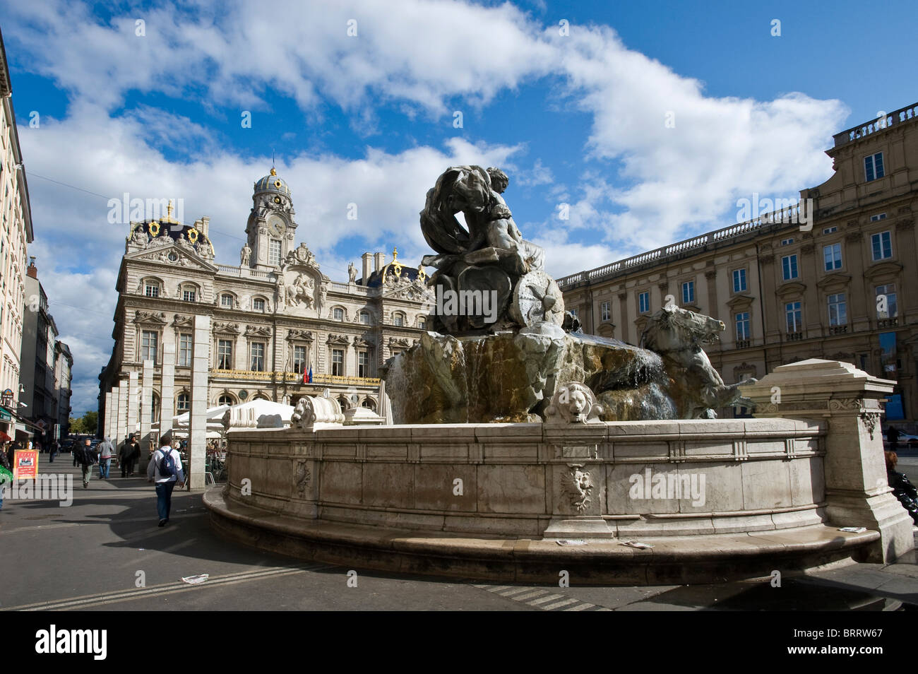 Pferd-Brunnen, Hotel de Ville, Rathaus, Lyon, Frankreich ...