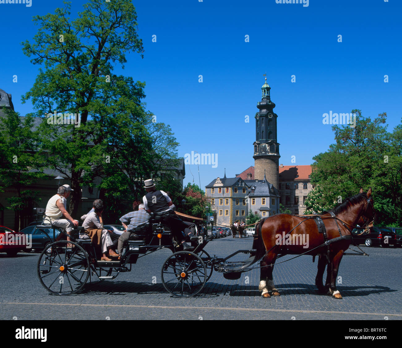 Touristen auf ein Pferd und Kutsche, Palast, Weimar, Thüringen, Deutschland Stockfoto