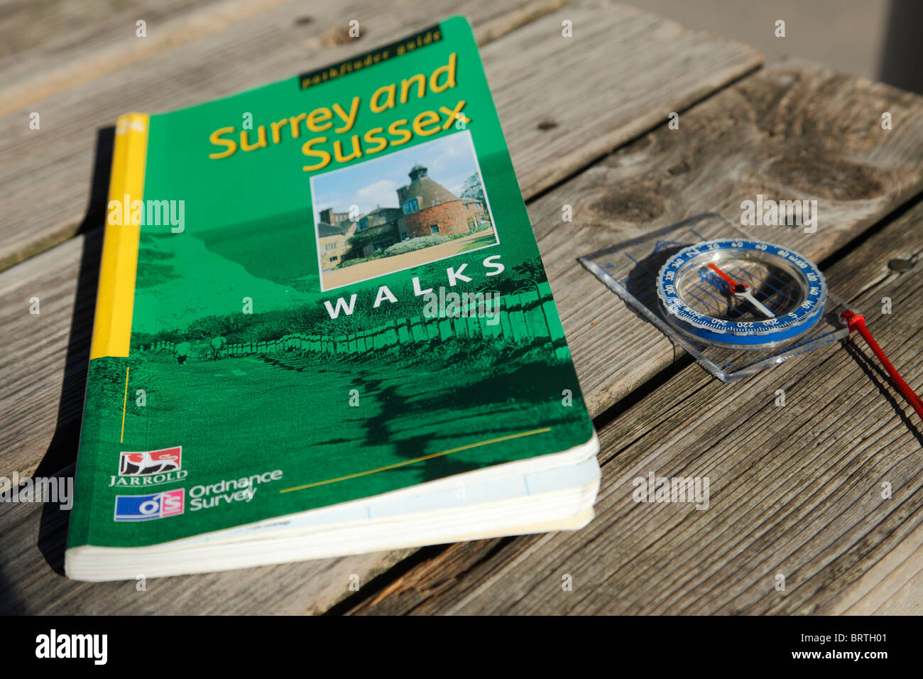 Walking Guide und Kompass. Stockfoto