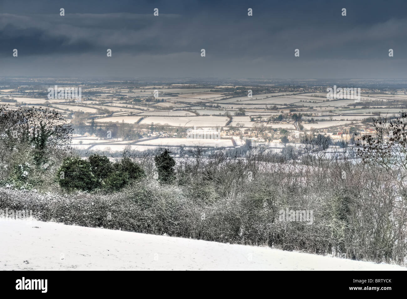 Schnee bedeckt Blick über ländliche Bristol entnommen Tog Hill, A420, Bristol, uk Stockfoto