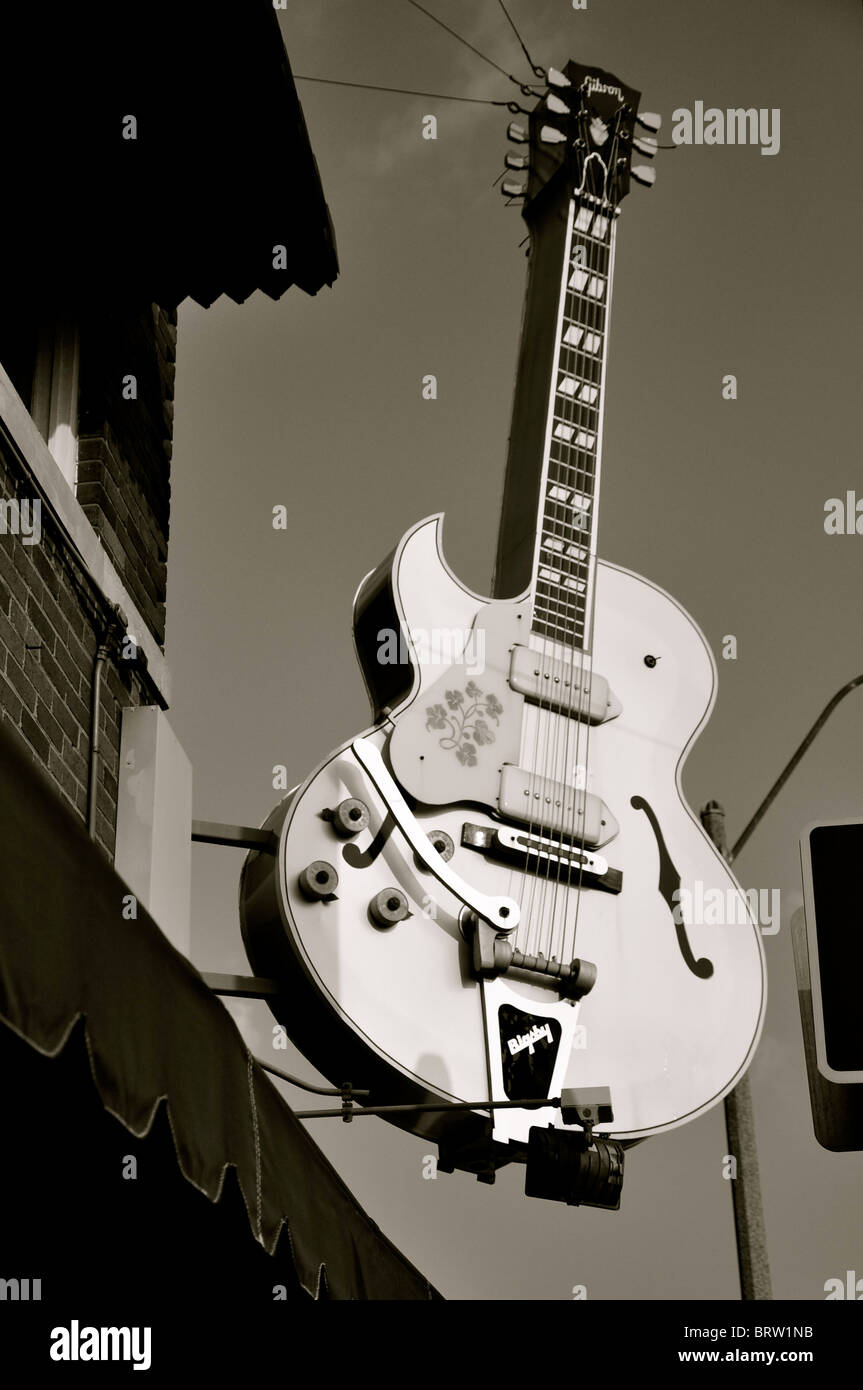 Gitarre-Schild draußen Sun Records Memphis Tennessee Stockfoto